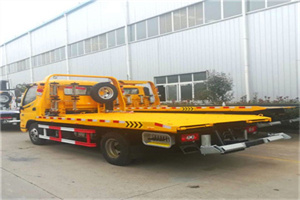 珠晖区附近拖车救援搭电